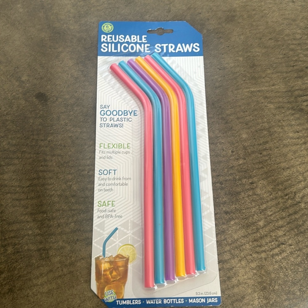 New! Reusable Silicone Straws set of 6!